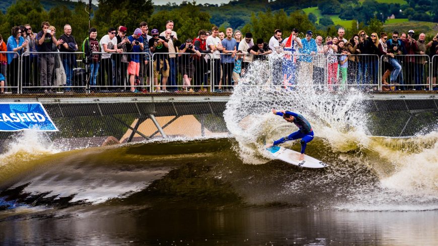 Artificial Surf Wave
